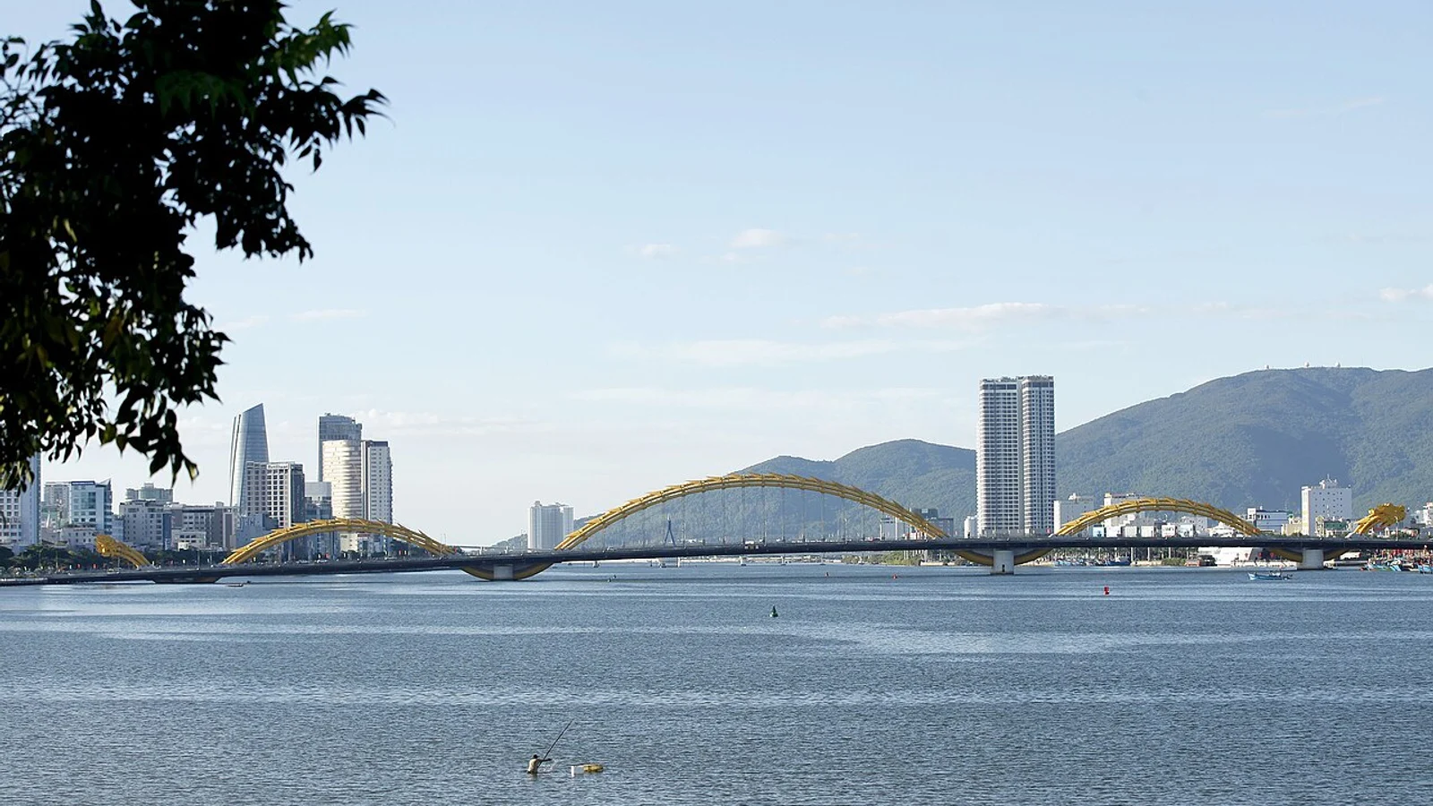 Da Nang Airport Wi-Fi: Connect at DAD and Get into Town