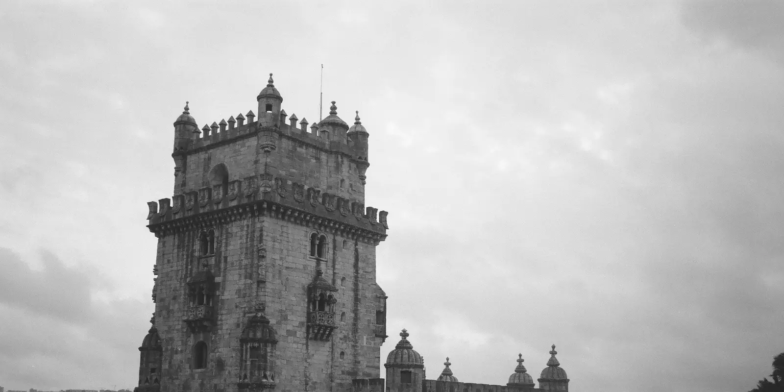 Internet in Portugal für Touristen: Reiseguide für Verbindung Unterwegs