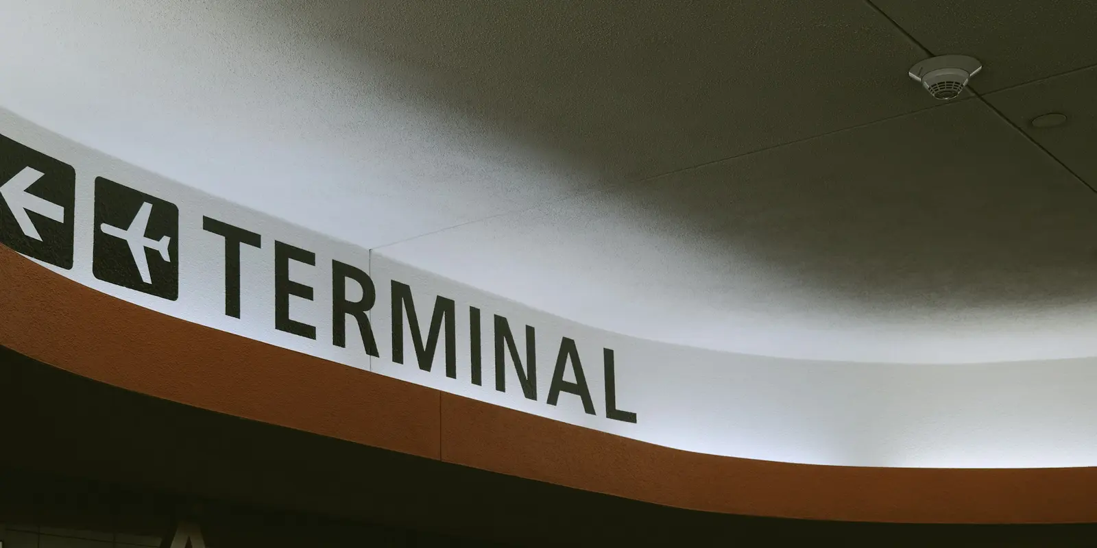 Orlando Airport Wi-Fi: Connect at MCO and Plan Your Exit